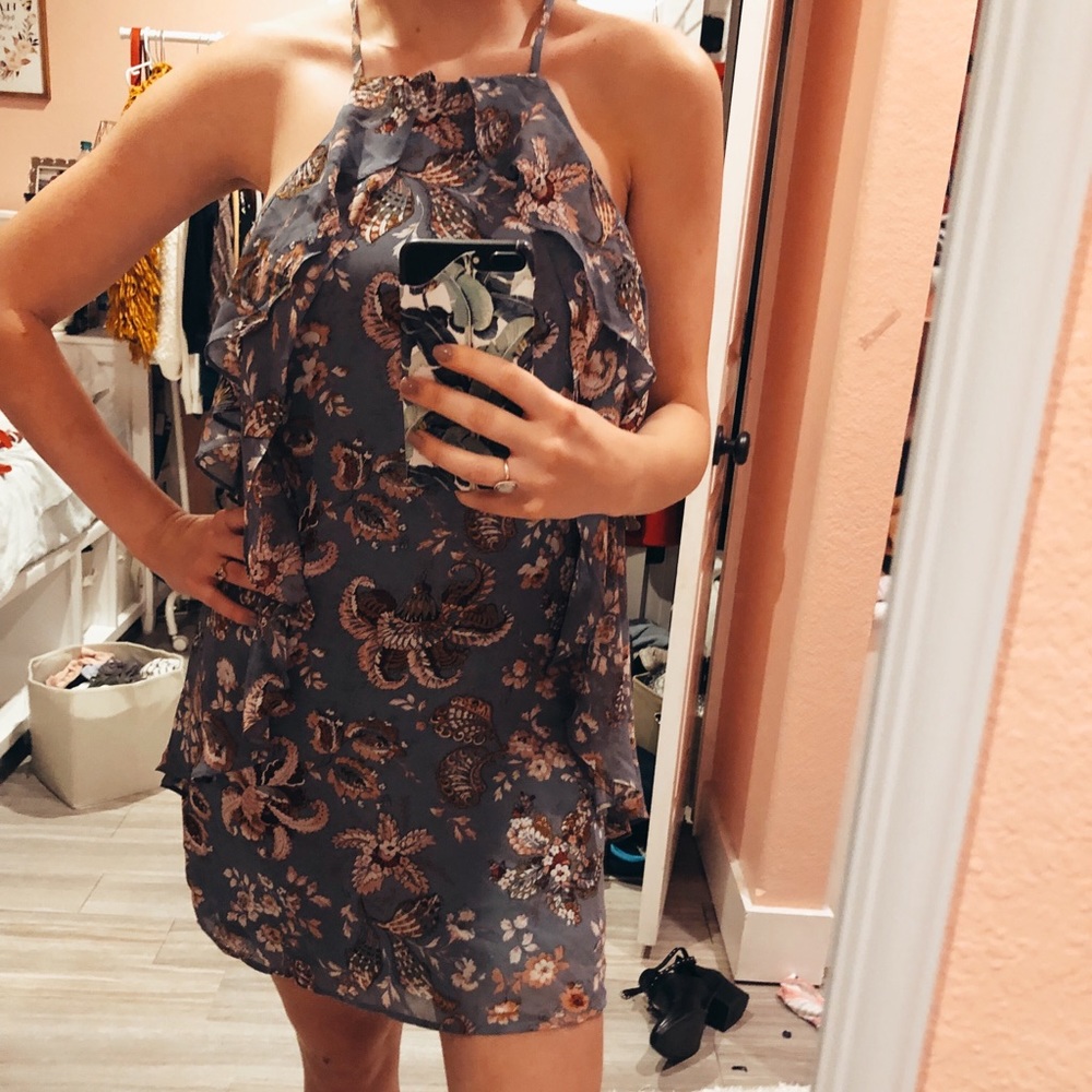 Women’s dress